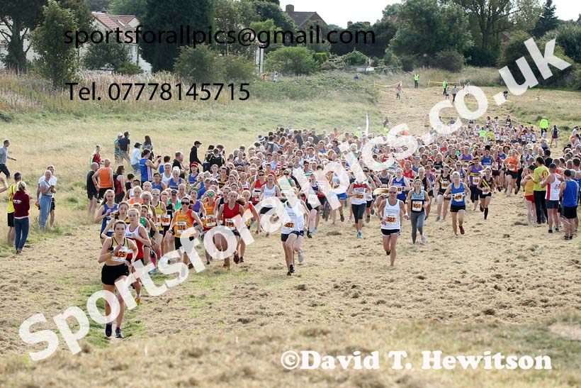 Senior womens 2021 North Eastern League, Wrekenton, Low Fell, Gateshead. Photo: David T. Hewitson/Sports for All Pics
